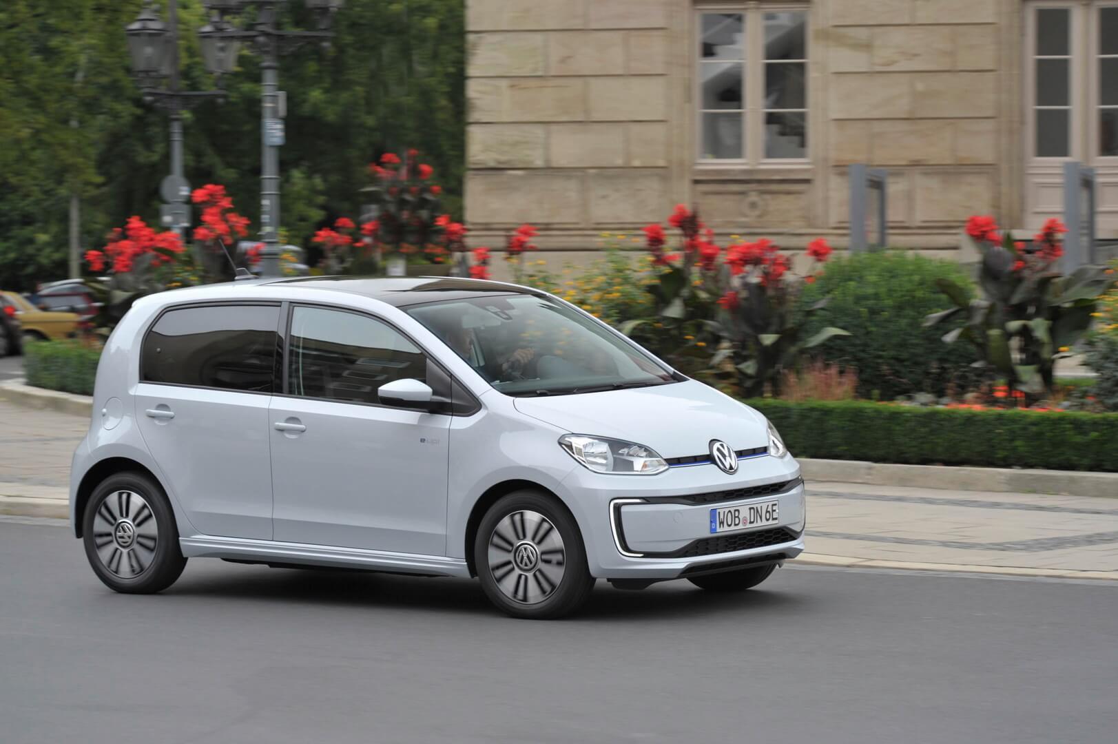 Какой подержанный электромобиль выбрать: десятка лучших