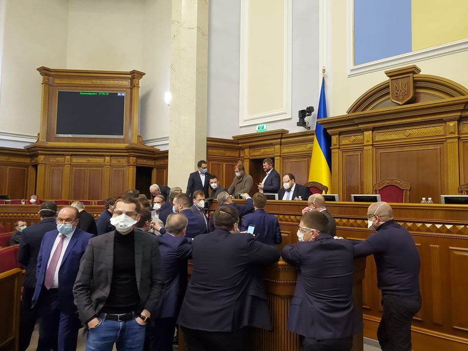 В Україні запустили ринок землі: Рада ухвалила сенсаційне рішення та нові правила