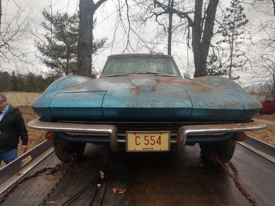 Найденный Chevrolet Corvette C2