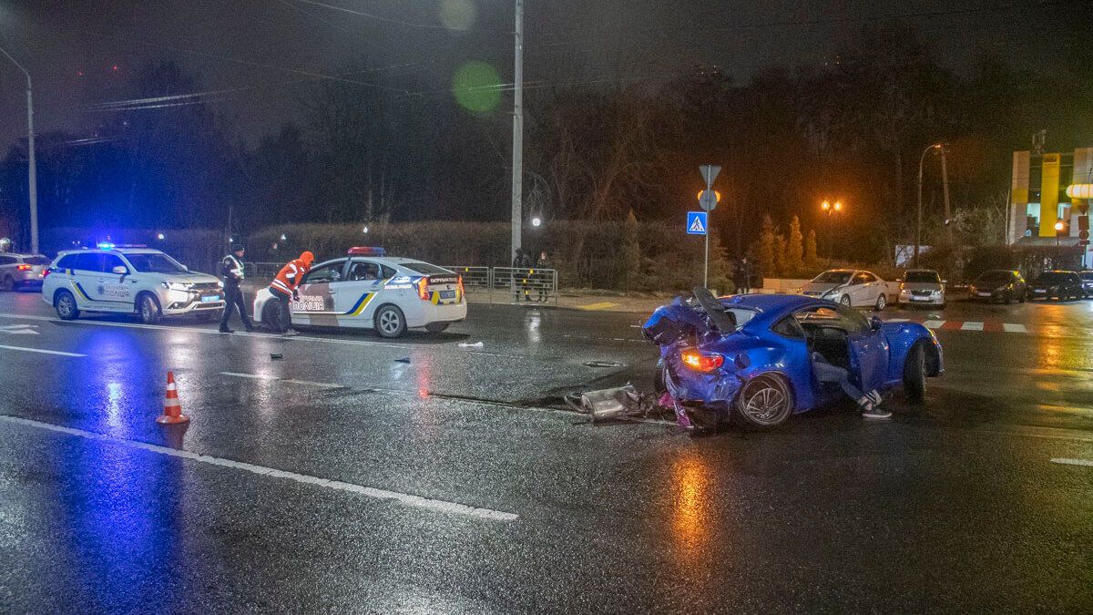 У Києві в жорсткій ДТП загинув молодий хлопець