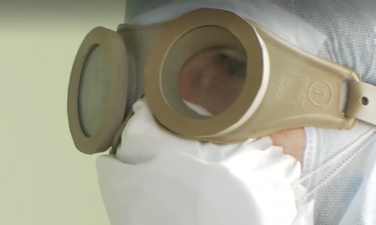 В Украине сшили защитные костюмы от коронавируса: как выглядят