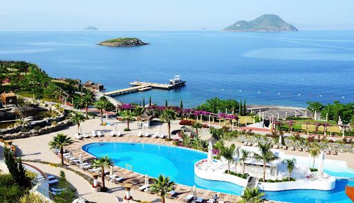 Як виглядають знамениті курорти Туреччини під час пандемії коронавірусу. Фото