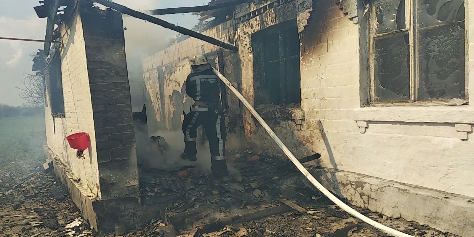 На Киевщине в пожаре погибли трое маленьких детей