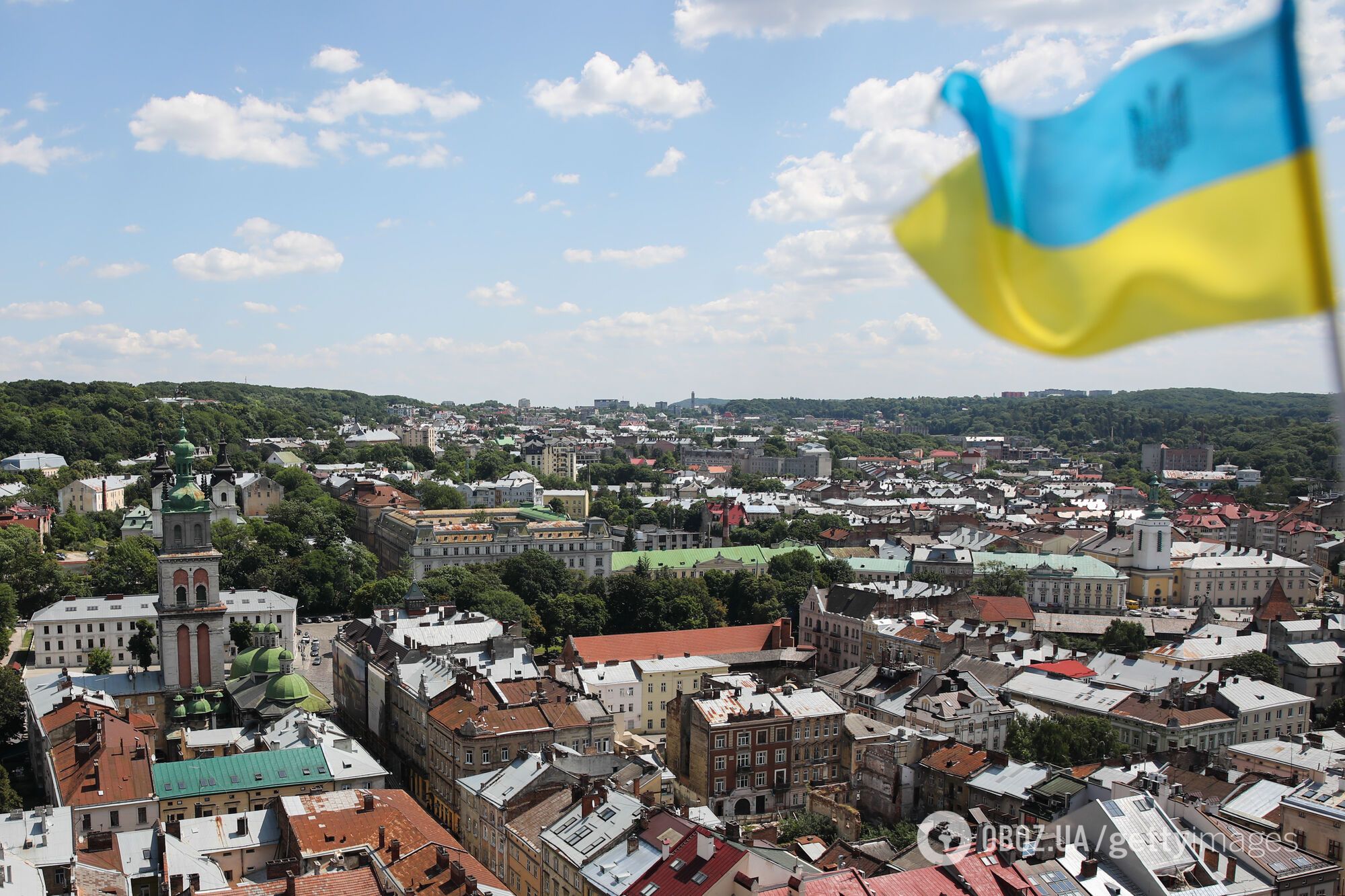 Чи повернуть українцям гроші за скасовану відпустку: з'явилося пояснення