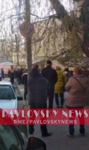 В Черновицкой области из-за особого режима начался ажиотаж в магазинах. Фото и видео