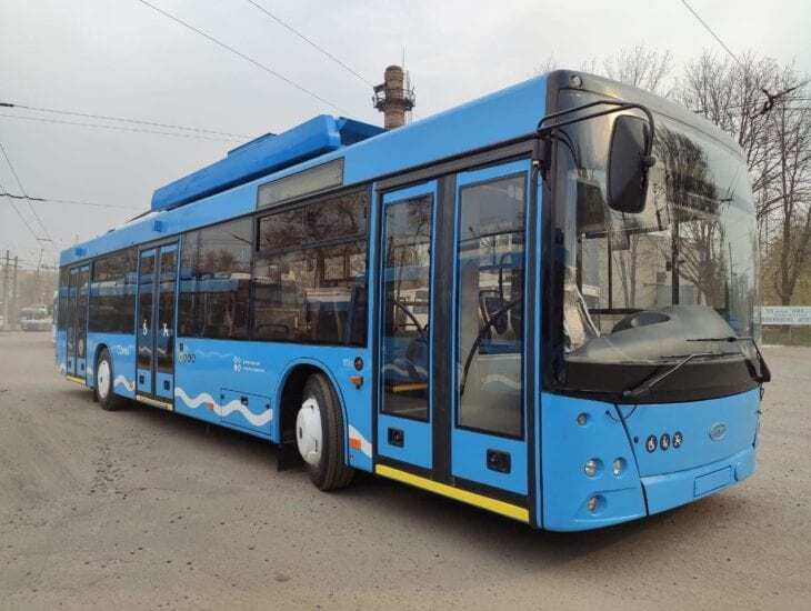 Днепр получил 6 новых троллейбусов производства ЮЖМАШа. Фото