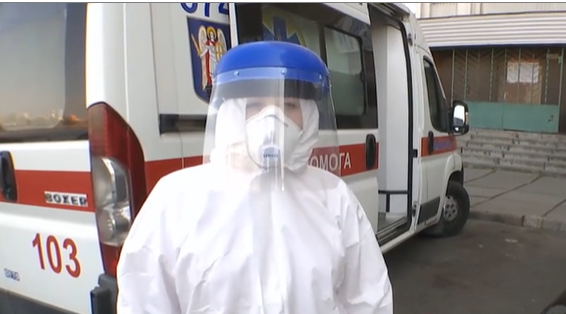 В Україні почали тестувати на коронавірус вдома: як це відбувається