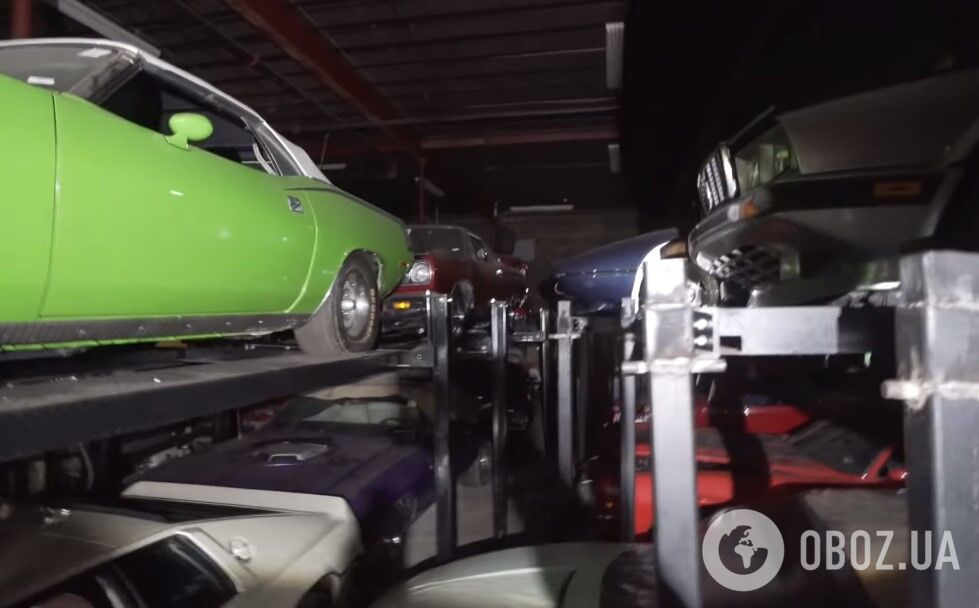 В гараже нашли коллекцию из 300 авто