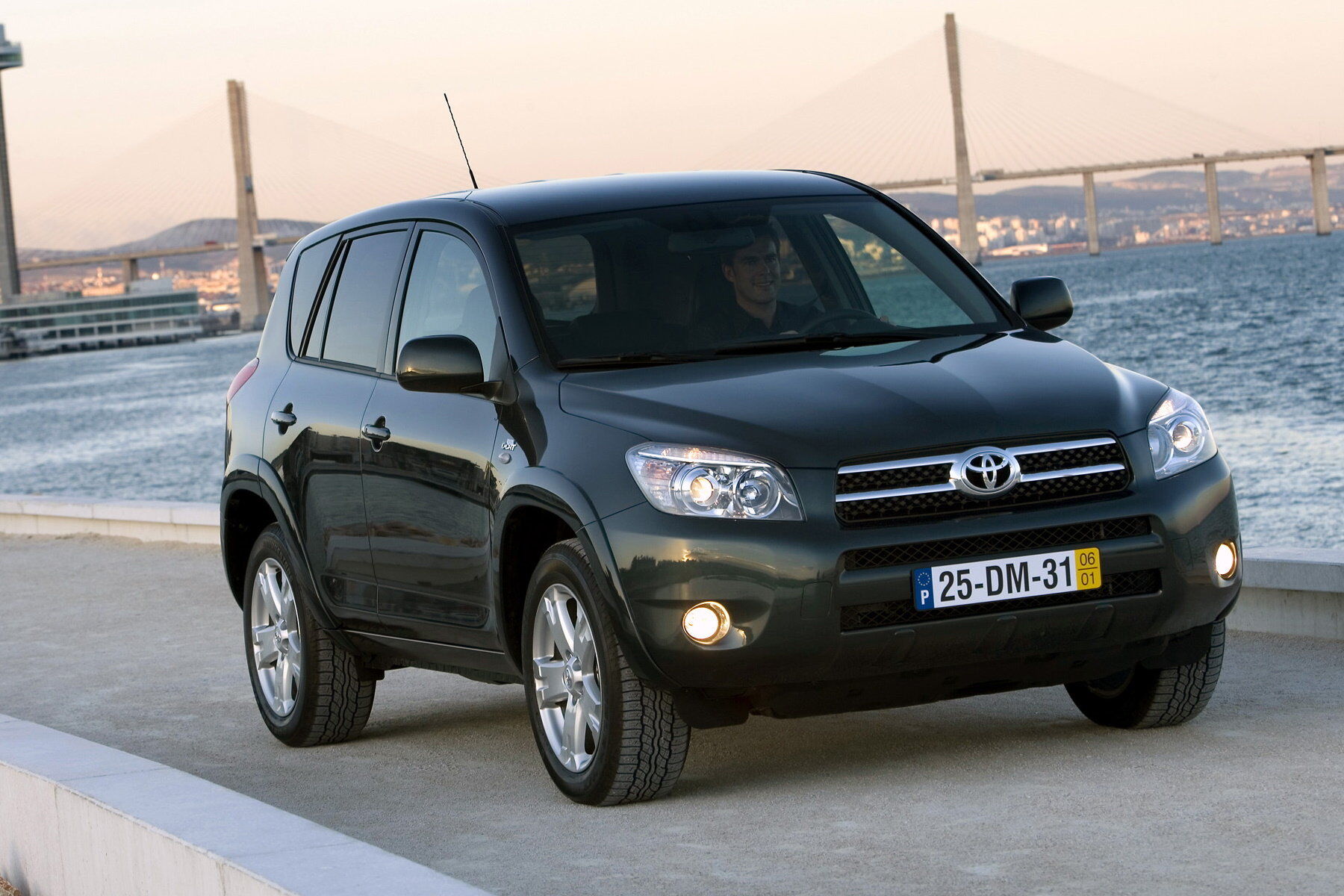 Toyota RAV4 третьего поколения (2005-2016)