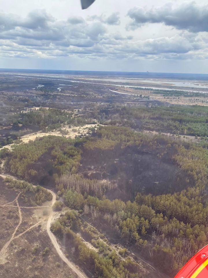 С адом покончено: так выглядит местность, где бушевали пожары в Чорнобыльской зоне