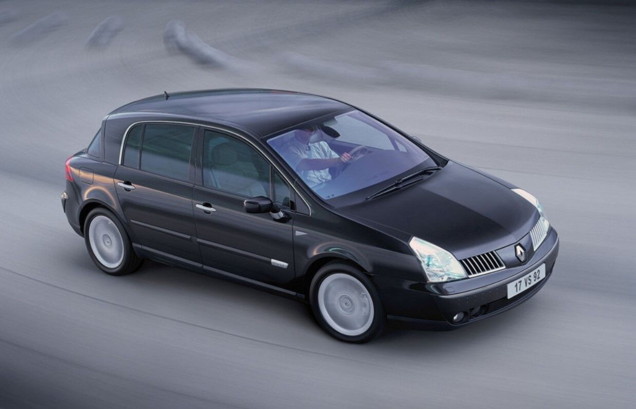 Renault Vel Satis закінчився 10 років тому. Можливо, пора створити наступника?