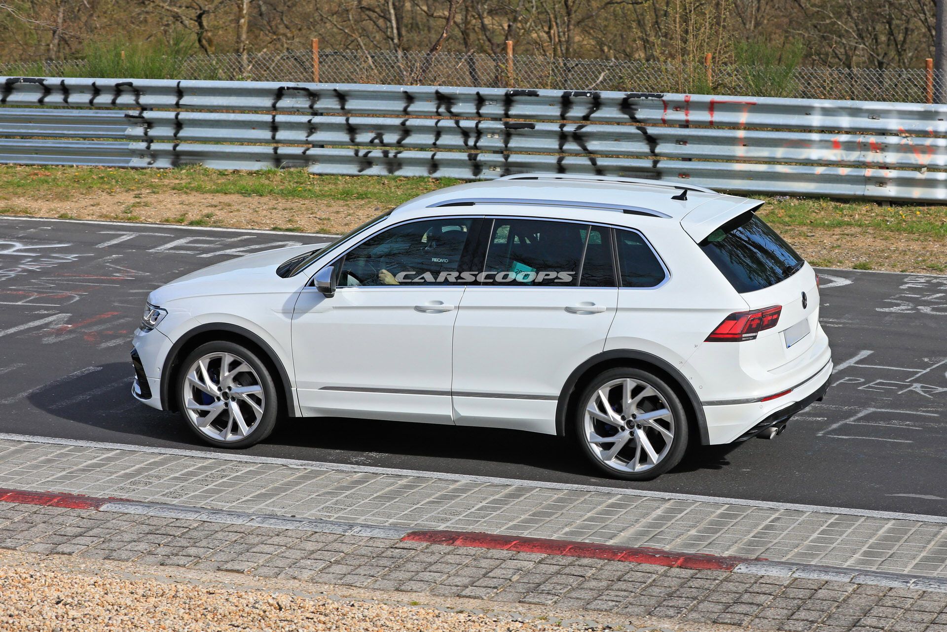 2021 Volkswagen Tiguan R