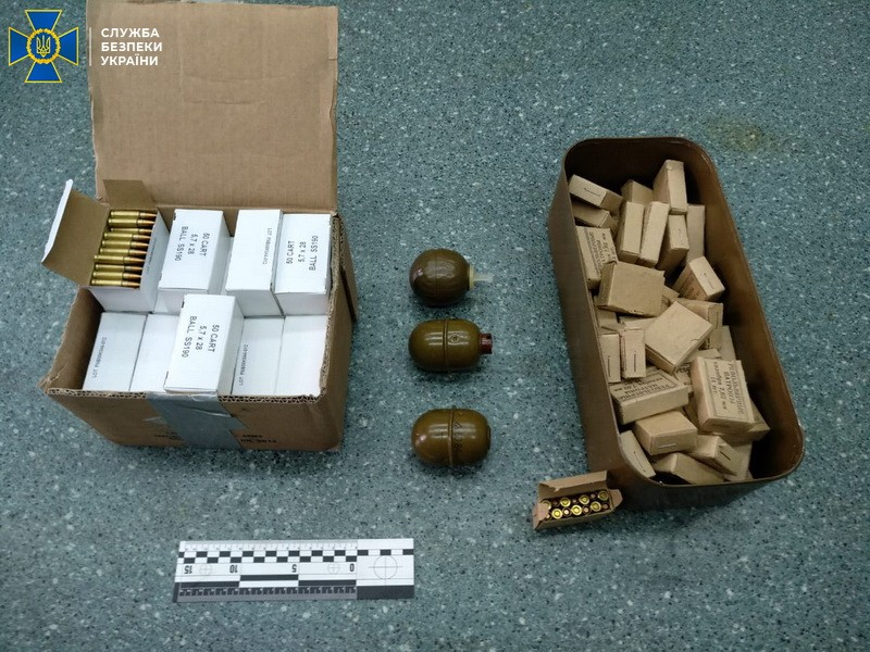 У пособника генерал-майора СБУ Шайтанова обнаружили арсенал огнестрельного оружия и боеприпасов