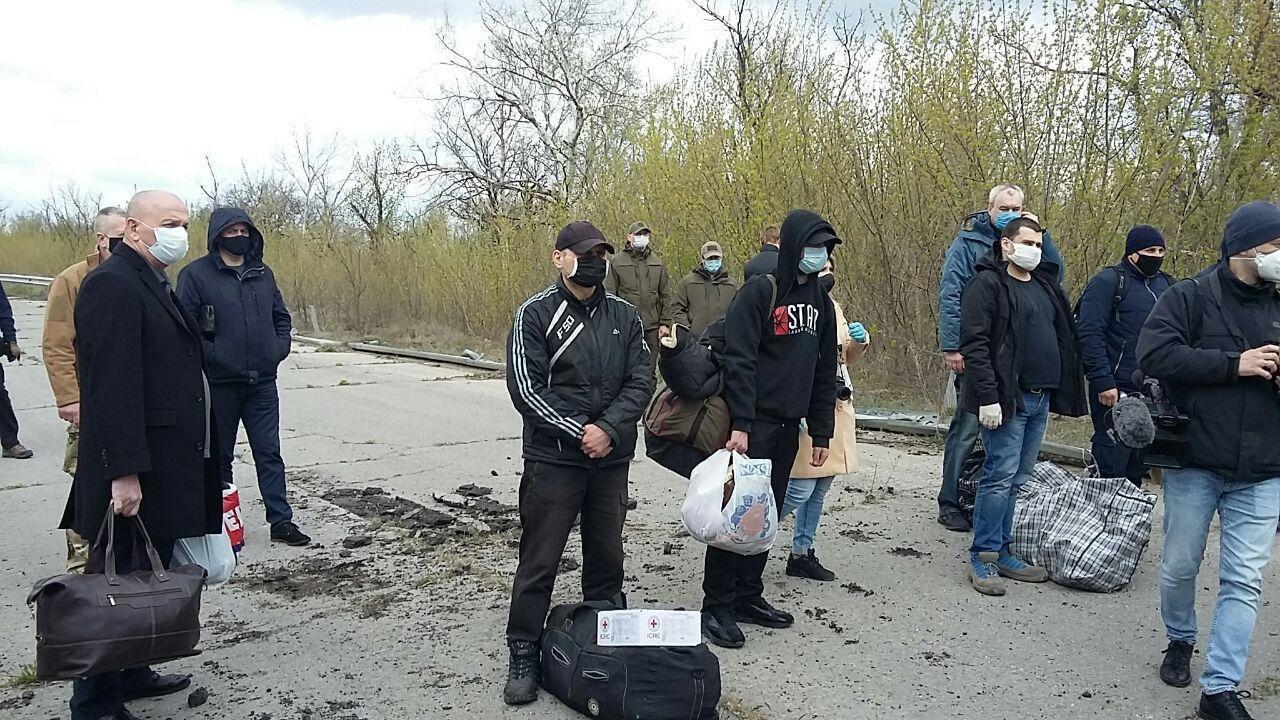 Обмен пленными между Украиной и "ЛНР"