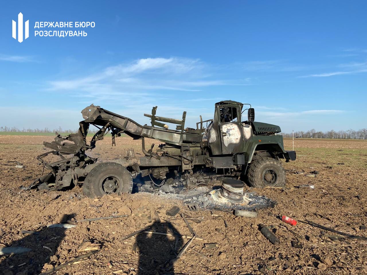 На Херсонщині вибухнула військова вантажівка з боєприпасами. Фото