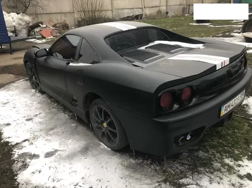 Toyota MR2 c дизайном Ferrari