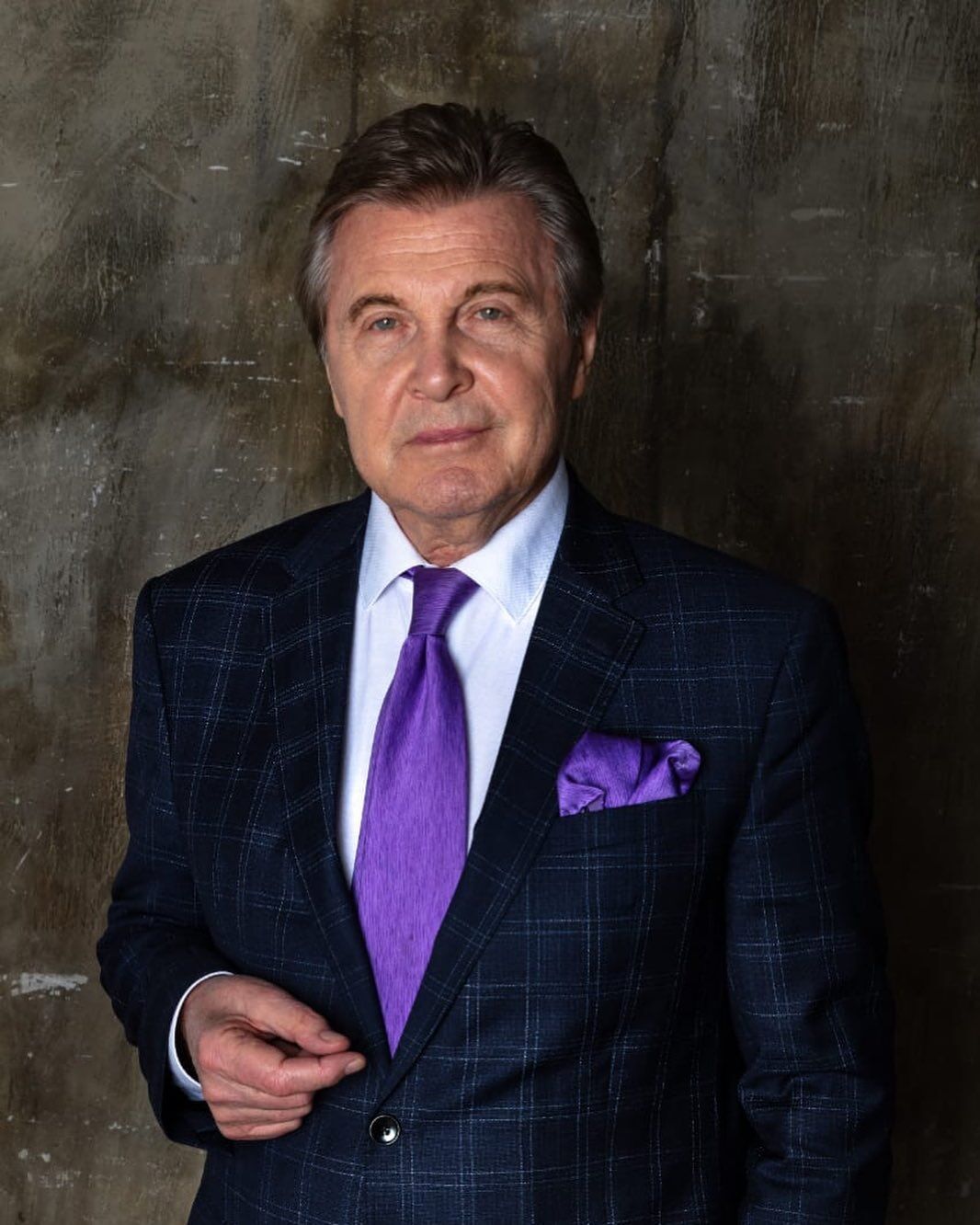 Лев Лещенко