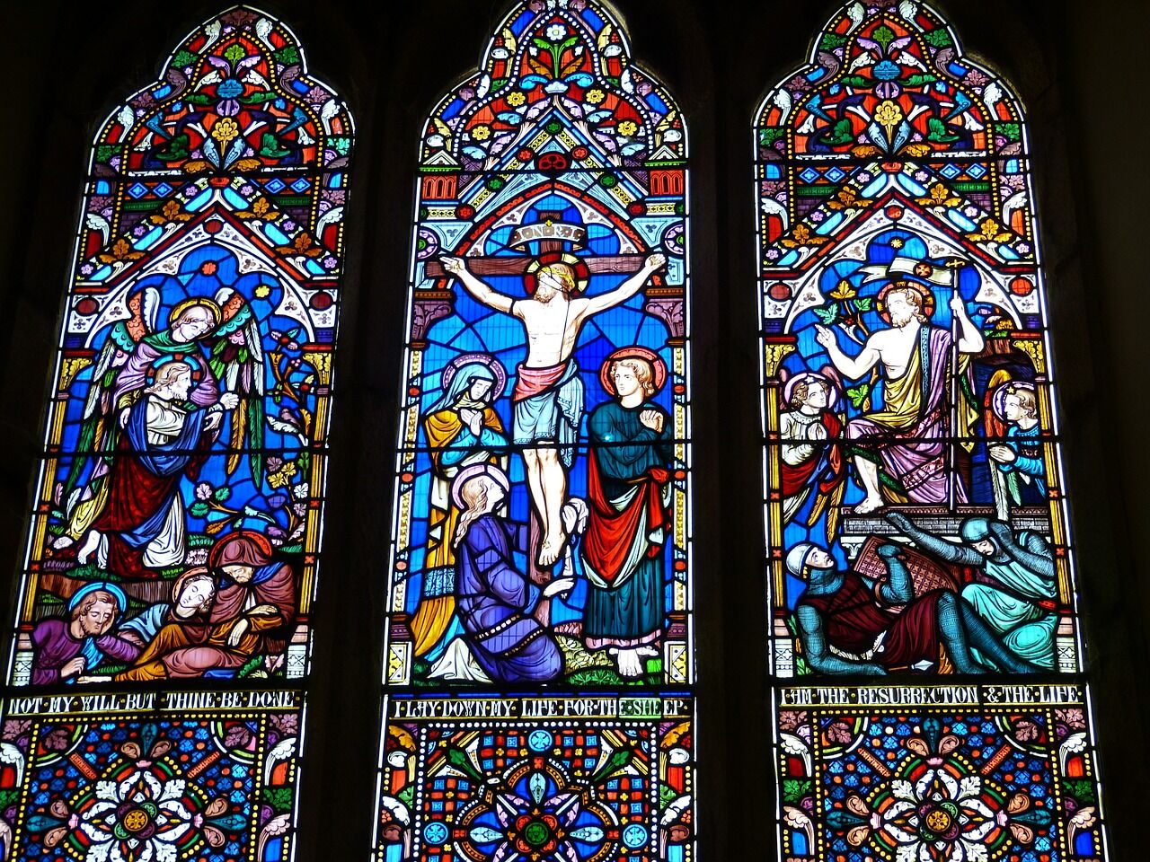 Страстная пятница 2020: у католиков проводится богослужение Крестного пути