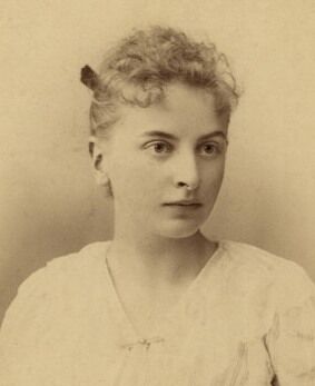 Інеса Арманд, 1890-ті