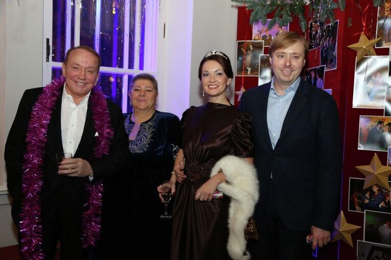 Александр Масляков с семьей