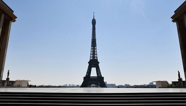 Франция начнет снимать ограничения с 11 мая