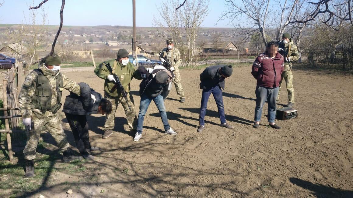 В Одеській області затримано квартет "баяністів" -нелегалів з Молдови