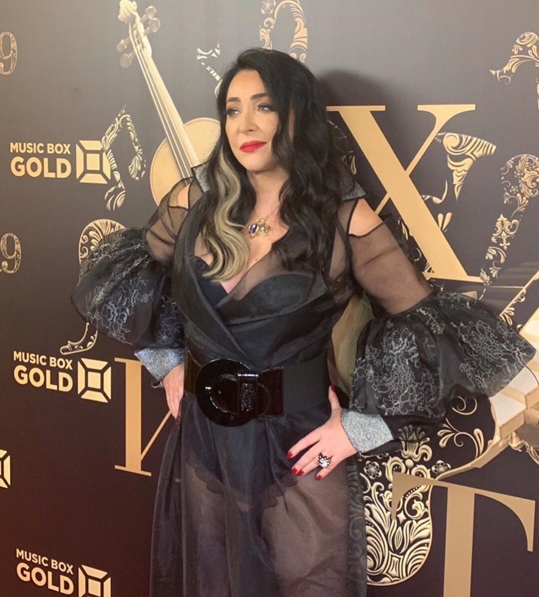 Сильно похудевшая Лолита удивила сеть прозрачным нарядом