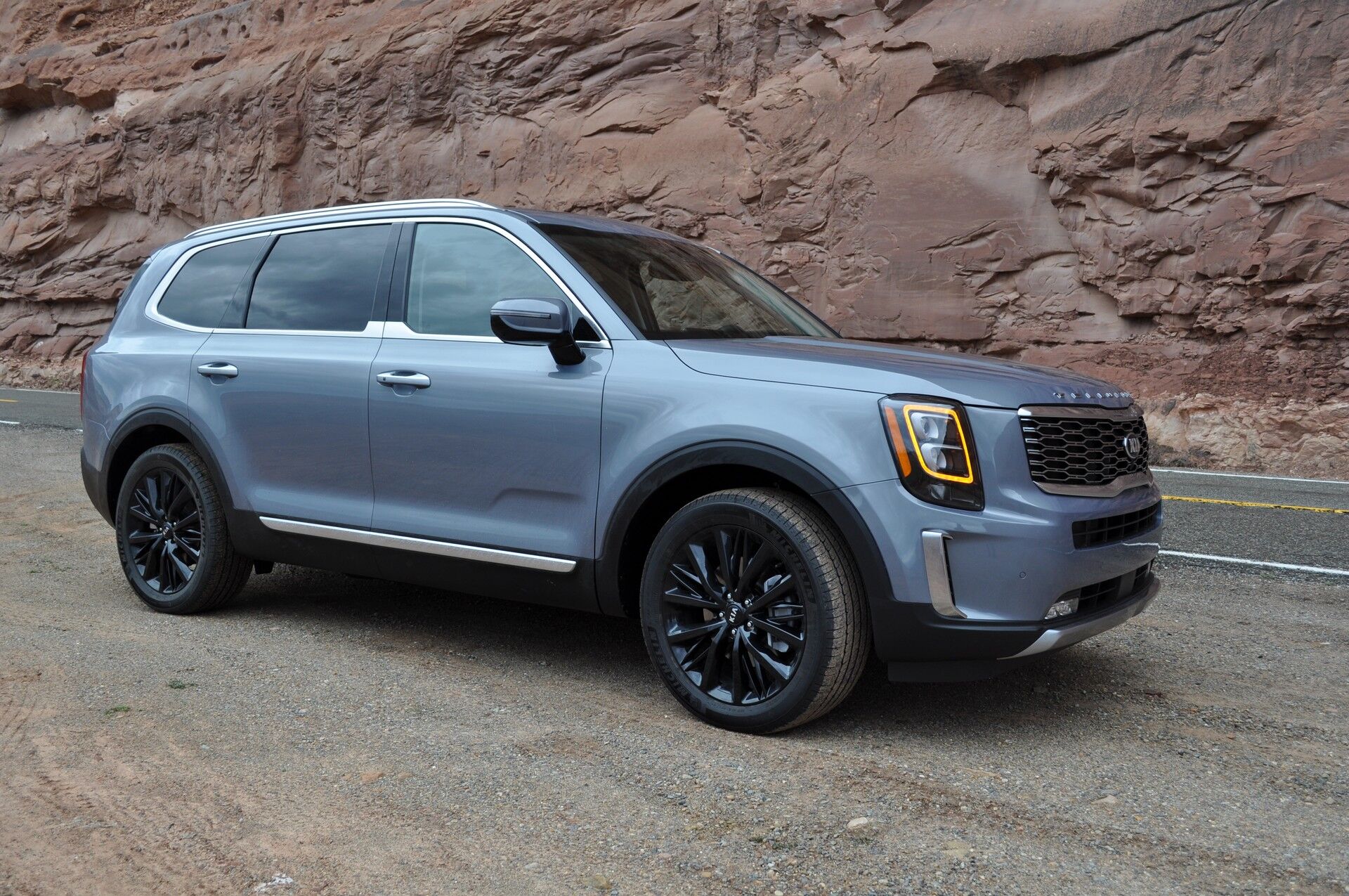 Kia Telluride стал "Автомобилем мира" 2020