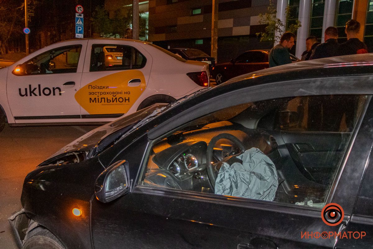 Renault не уступил дорогу Chevrolet