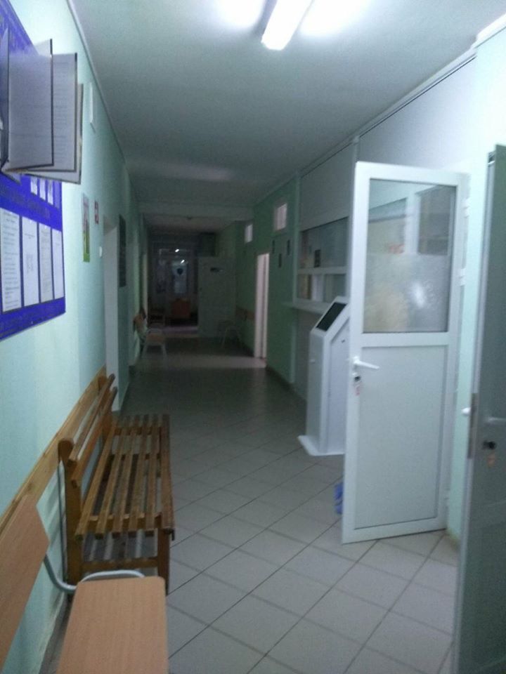 На Харківщині сталося масове зараження медиків COVID-19: лікарню закрили. Фото