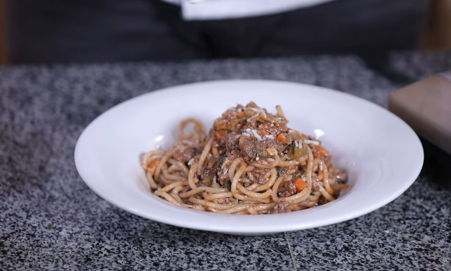 Превращаем обычные спагетти в шедевр итальянской кухни
