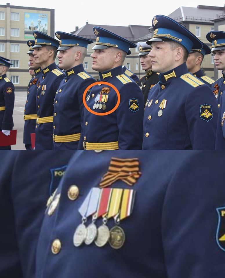 Курсанти-випускники в Росії з медалями за Крим і Сирію
