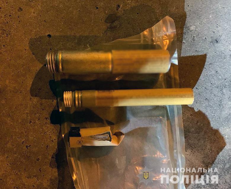 В супермаркете Киева мужчина чуть не подорвал гранату из-за замечания о маске