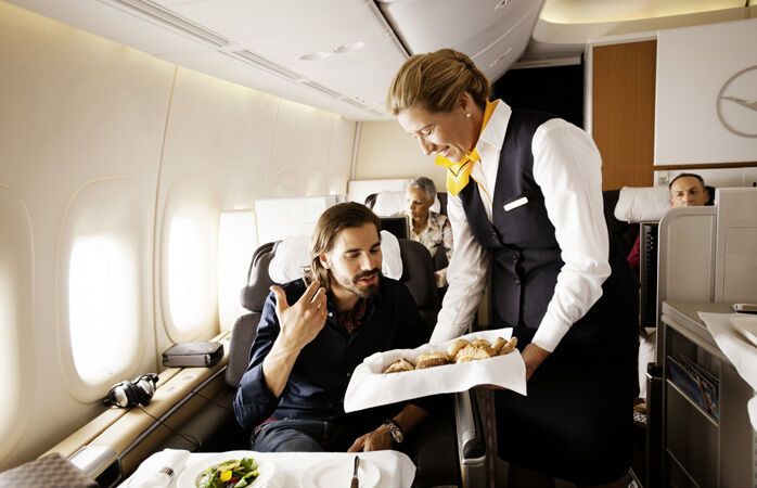 Как бесплатно получить место в бизнес-классе самолета: раскрыты простые способы