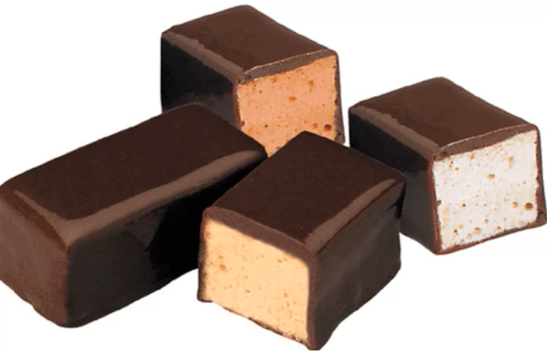 Хлеб с сахаром и ириски: в сети вспомнили 12 сладостей из СССР