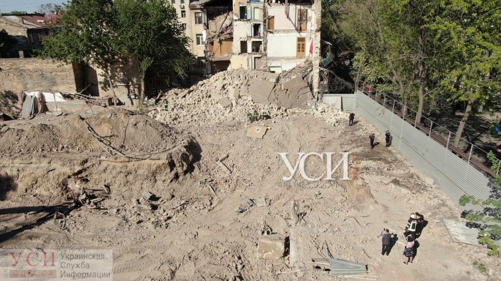 В Одессе обрушился 4-этажный жилой дом: разрушены несколько квартир. Фото и видео