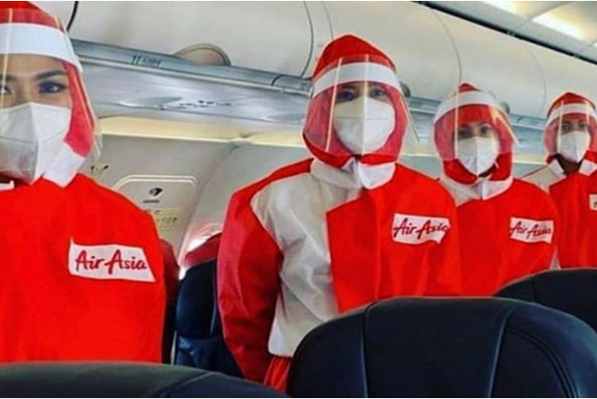 Як авіакомпанії захищають стюардес від коронавірусу: з'явилися фото