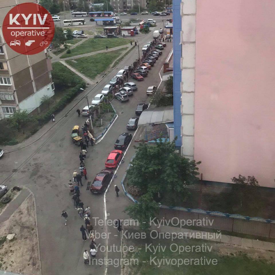 Очереди в транспорт Киева во время карантина