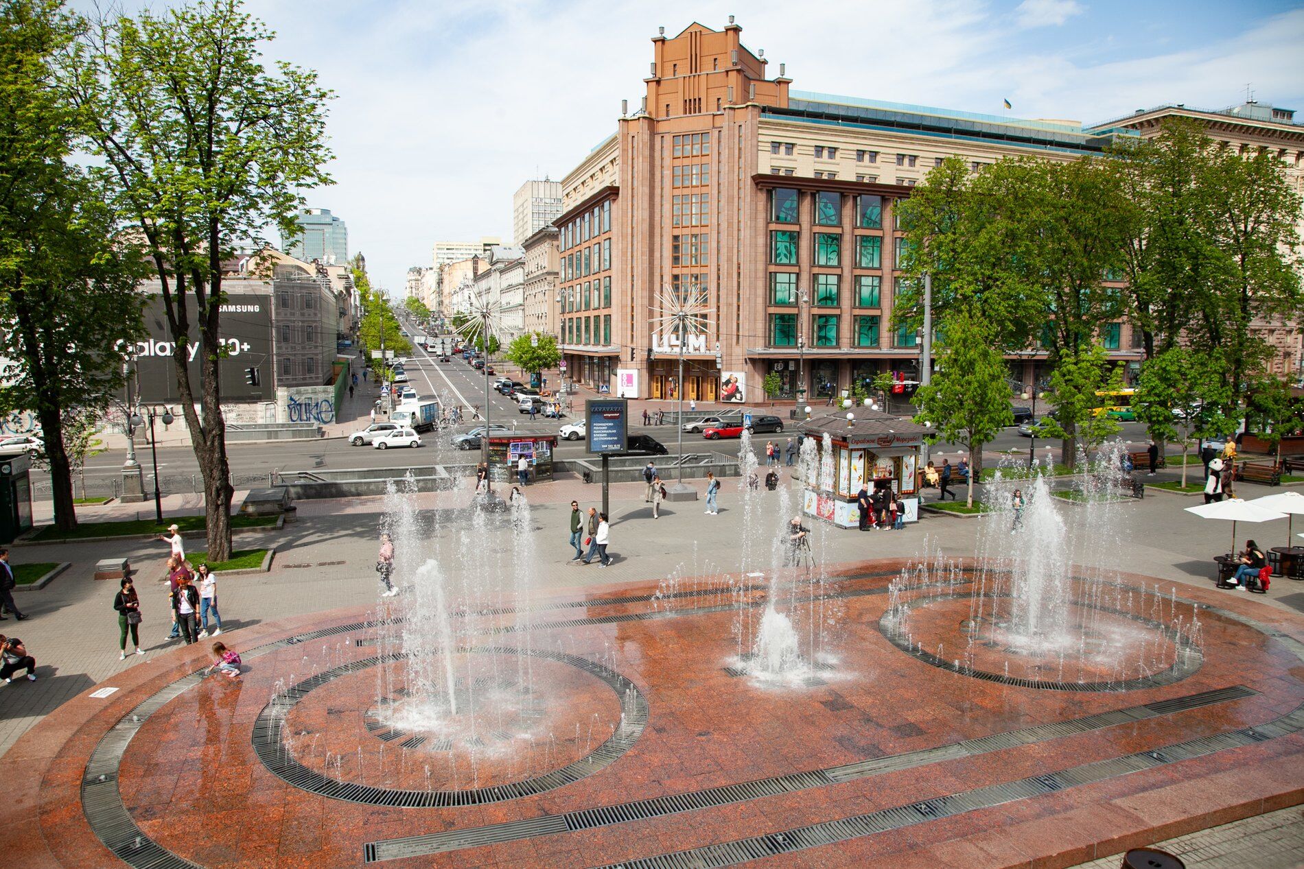 Фонтаны на Крещатике в Киеве