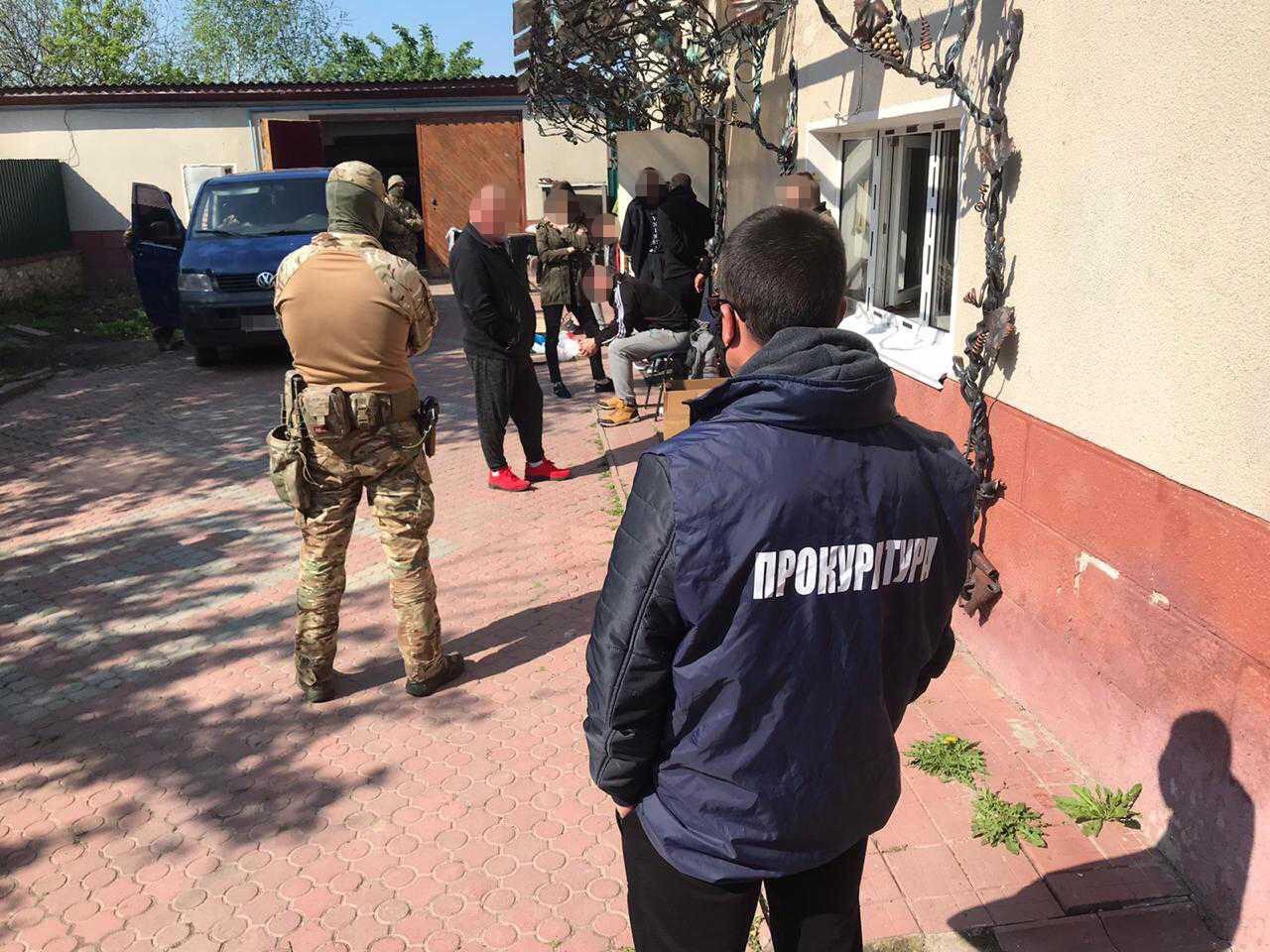 У Рівненській області під виглядом "лікування" викрадали і катували людей – прокуратура