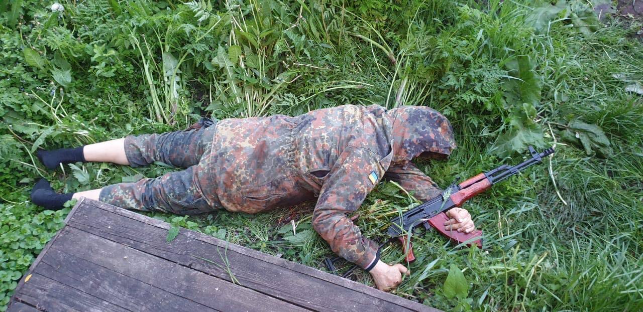 Масове вбивство на Житомирщині: з'явилися фото з місця злочину. 18+