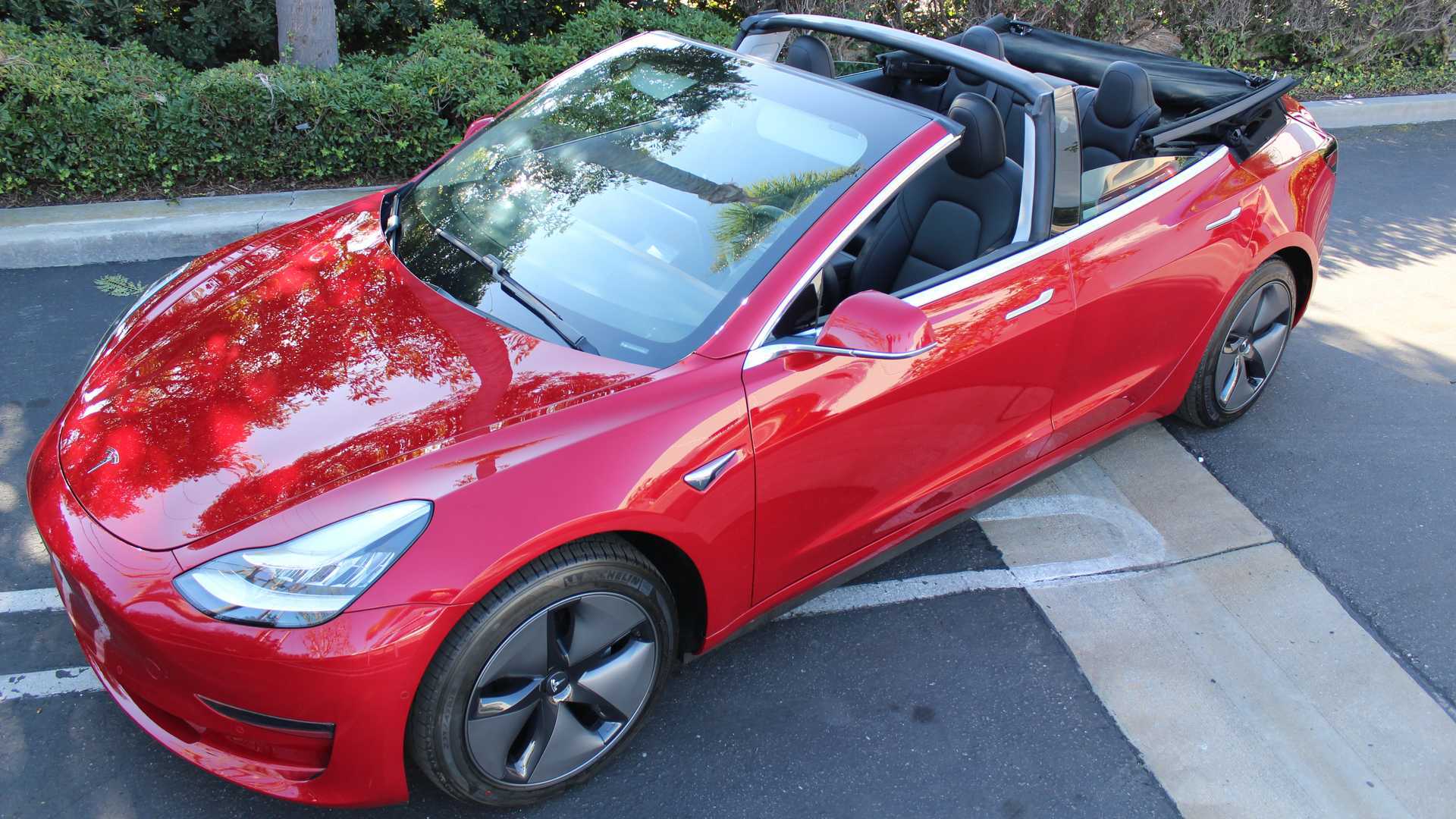 Кабриолет Tesla Model 3