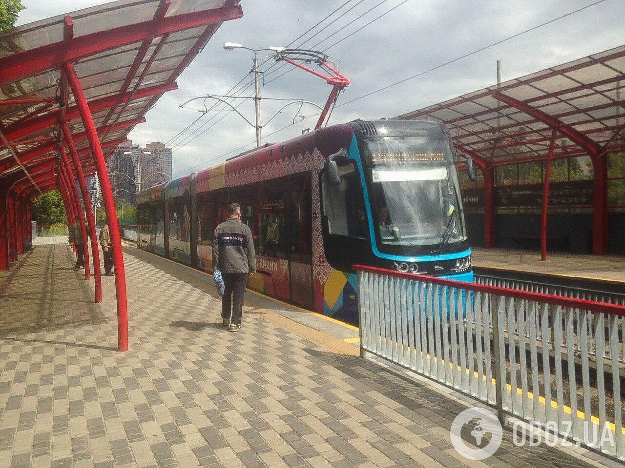 У Києві запустили наземний громадський транспорт