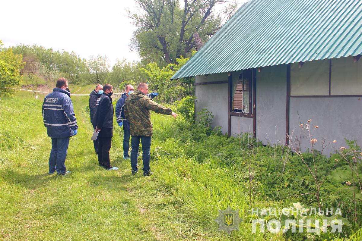 Поліція здійснює розслідування масового вбивства на Житомирщині