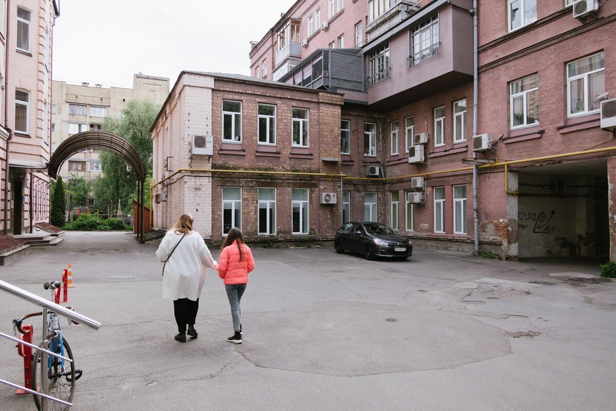 Руины на Бехтеревском переулке в Киеве