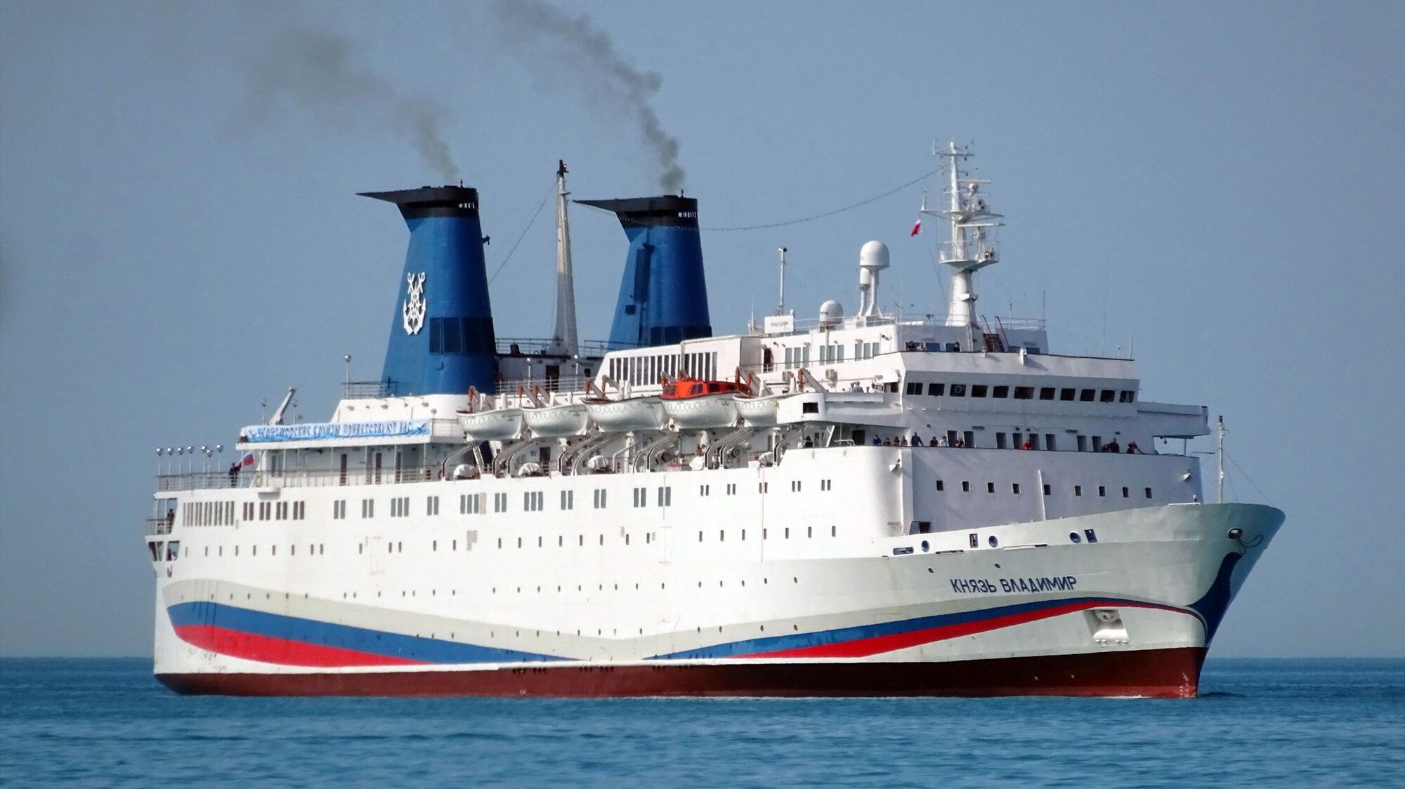Россия закрыла Крым для туристических лайнеров: появилась реакция местных жителей