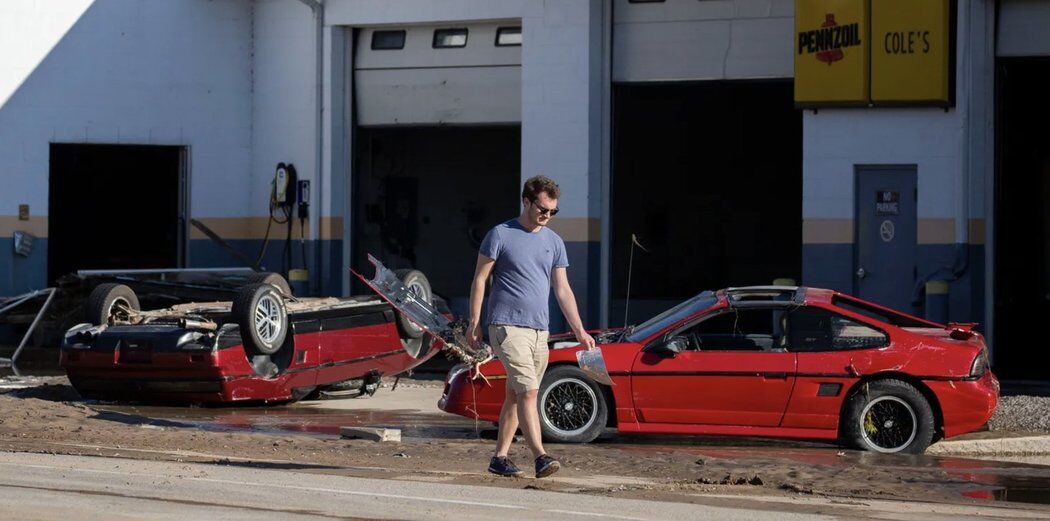 Автомобілі з музею Pontiac Fiero сильно постраждали