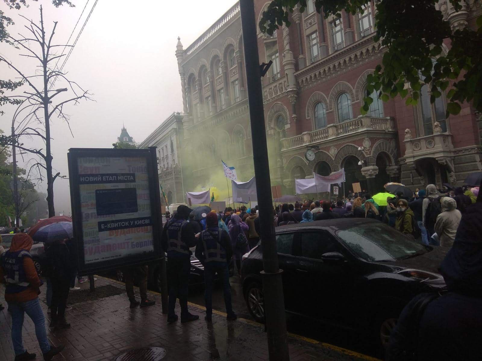 У Києві інвестори "Аркади" влаштували протест через недобудовані будинки