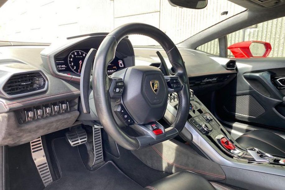 Lamborghini Huracan з 300 000 км пробігу