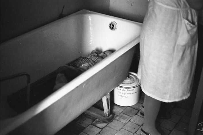 "Черга у ванній", 29 травня 1981 року в Новокузнецькому Будинку дитини